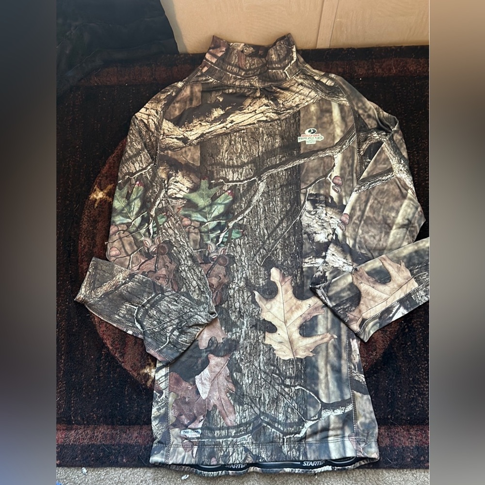 Mossy oak turtle neck
